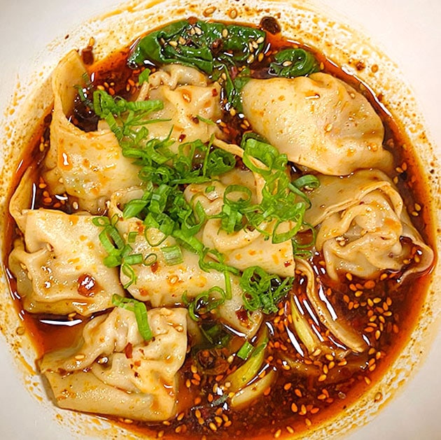 Wonton in Chili Oil - Spicy Wonton Recipe | Bear Cusine