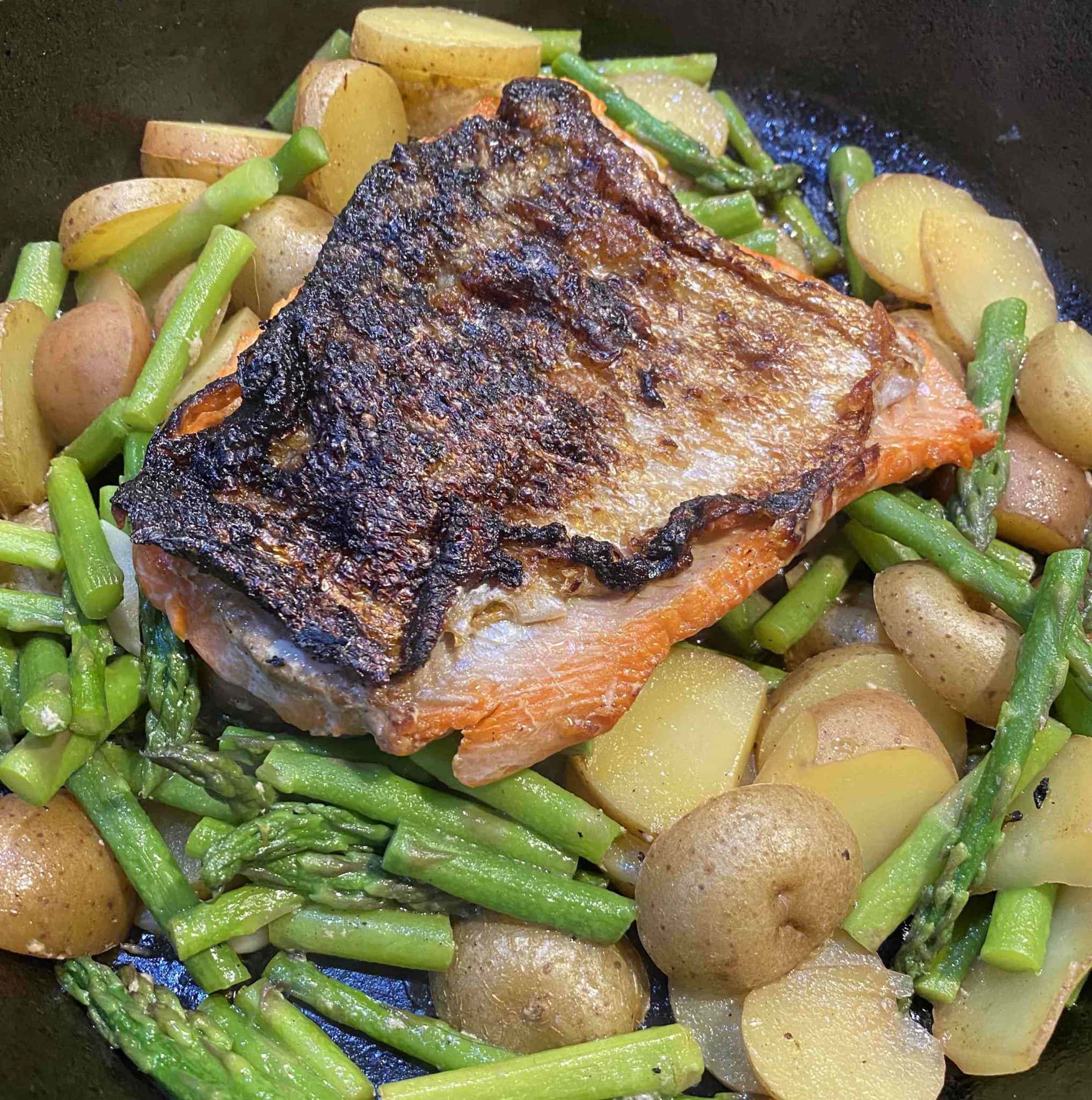 Onepot CastIron Salmon Dinner, with crispy salmon skin Bear Cusine